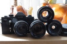 Revue ML mit vier Objektiven 28mm, 35mm, 50mm, 135mm, M42 Anschluss