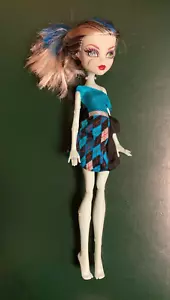 Vintage Monster High Doll #4 2008 Mattel- (Multi-Color Hair) - Picture 1 of 2