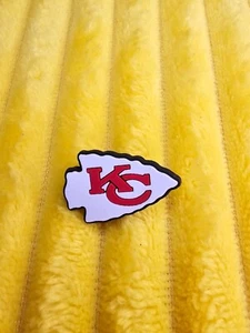 Kansas City Chiefs Equipo NFL Croc Zapato Dije - Regalo para Fanáticos, - Accesorio Inspirado - Imagen 1 de 1