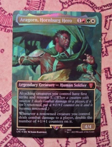 MTG Foil Aragorn, Hornburg Hero Borderless Extended Signore degli Anelli quasi nuovo - Foto 1 di 1