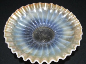 Dugan Glass Peach Opal Single Flower Framed Low Bowl crimped with ray pattern - Picture 1 of 9