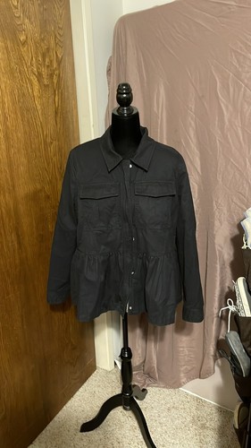 Giacca Kate Spade Broome Street foderata in sherpa con orlo peplo taglia L