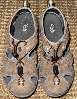 NEW Clark Wave Boy’s Sandals Size 5 Brown Suede Big Boy Comfort - Image 1 of 4