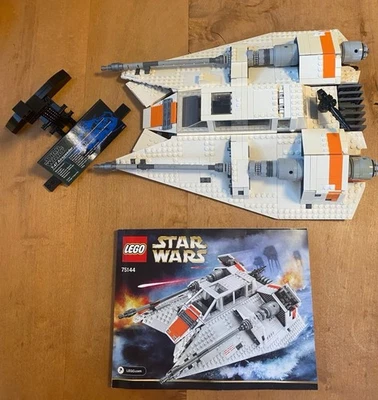 Lego Star Wars Snowspeeder - UCS {2ª edición} Set Foto 1 de 4