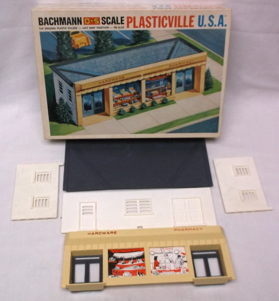 Bachmann O-S Scale Plasticville Drug Hardware Store - Image 1 of 1