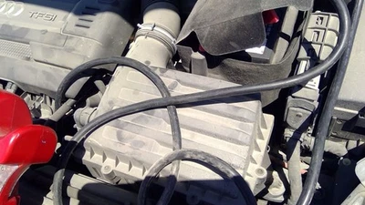 Purificador de aire VIN E quinto dígito compatible con 15-20 AUDI A3 4999091 Foto 1 de 3