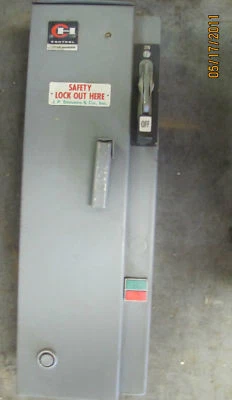 CUTLER HAMMER A30BGT0 starter combo box w safety switch - Image 1 of 4