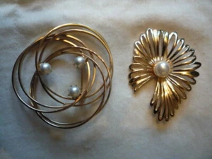 Broche Pin Perla Imitación Tono Dorado (2) - Imagen 1 de 3