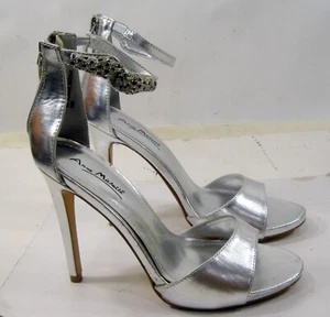Anne Michelle Damen-Stilettoschuh silberfarben 4,5 Zoll hoher Absatz Knöchelriemen Größe 7,5  - Bild 1 von 4