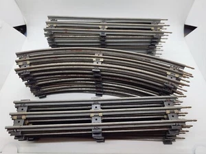 Track Bundle, 14 Straight Sections, 8 O-31 Curve Sections O Gauge, Very Good + - Picture 1 of 11