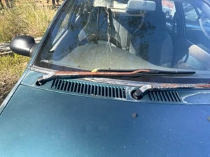 1996 Ford Festiva Drivers Wiper Arm 94-00 Kia Pride B3 Engine OEM #B353 - Picture 1 of 12