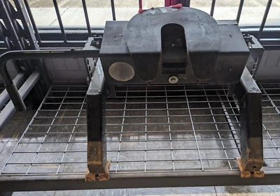 Enganche de remolque de quinta rueda Lil "Rocker Foto 1 de 4