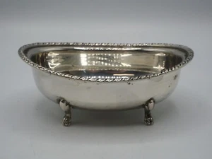 COUPE QUADRIPODE EN ARGENT MASSIF ORIGINE ITALIE FRISE GODRONS - Foto 1 di 8