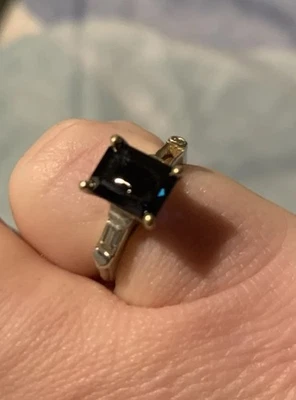 Anillo de compromiso de platino 1940 zafiro negro diamante baguette Foto 1 de 4