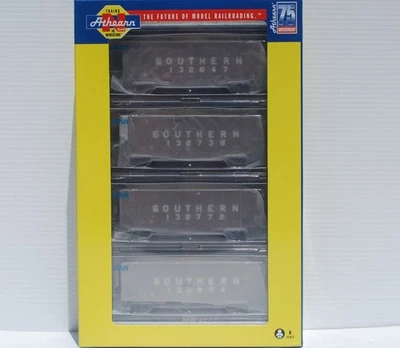 SRR. N Scale. 40' Woodchip Hoppers with Loads. 4 Pack. Athearn. New. P/N ATH2782 - Image 1 of 4