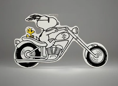 NUEVO arte de pared de madera Peanuts Biker Snoopy & Woodstock en Chopper motocicleta Foto 1 de 4
