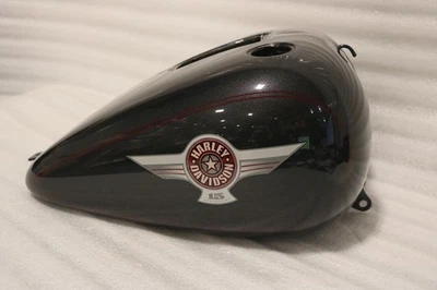 62208-05BRD NEW OEM 2005 HARLEY-DAVIDSON FLSTFI SOFTAIL FATBOY GAS TANK BLACK - Image 1 of 4
