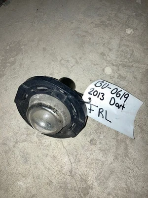Dodge Jeep Chrysler Dart 2012-2016 luz antiniebla derecha/izquierda OEM 1090093 Foto 1 de 4