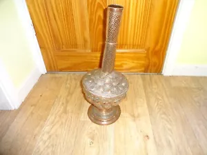 Unusual Antique Indian Copper Repousse Vessel Height 43 cm Diameter 17cm 1.4kilo - Picture 1 of 9