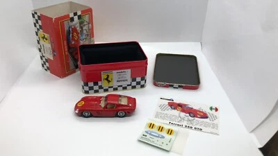 Solido COFANETTO FERRARI 250 GTO- 1963 scala 1:43 - Immagine 1 di 4