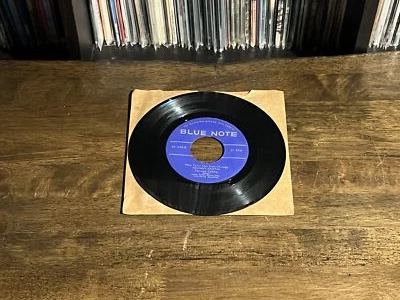 Johnny Griffin - Chicago Calling / Mil Dew (7", Single) (Very Good Plus (VG+)) - - Image 1 of 2