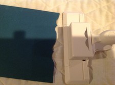 MARTHA STEWART SCALLOP EDGE BORDER PAPER PUNCH