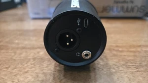 Shure MV7 USB + XLR Podcast Microphone - Picture 1 of 3