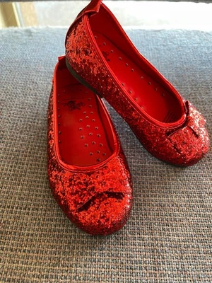 Auténticos Zapatos El Mago de Oz Dorothy Lentejuelas Rubí Niños Talla Pequeña lectura* Foto 1 de 4