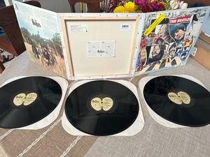 THE BEATLES Anthology 3 1996 Apple TRIPLE LP C1 7243 834452 NR/MINT - Imagen 1 de 4
