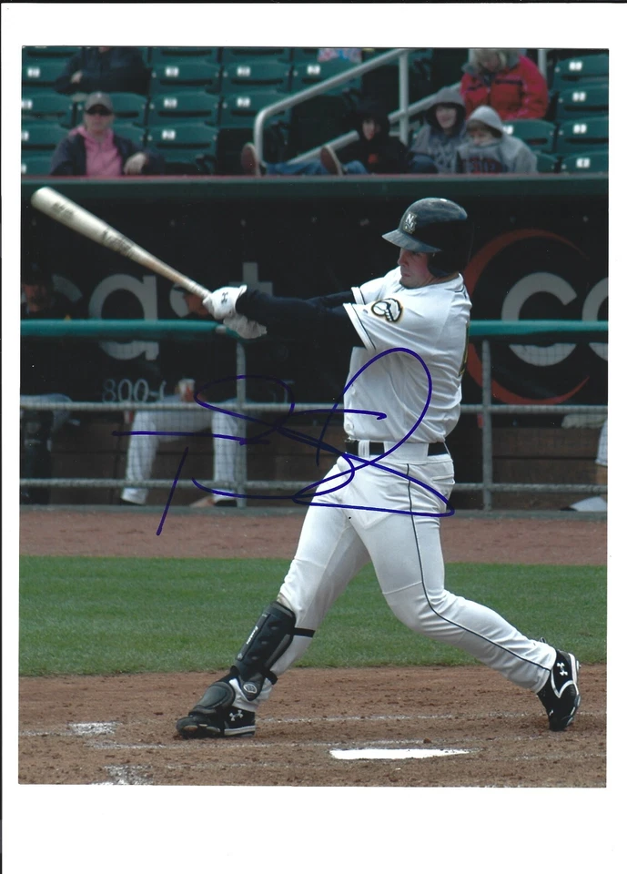 Travis Snider autograph signed 8 x 10 inch photo PIRATES - Image 1 of 1