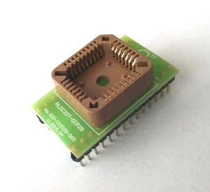 PLCC32T to DIP28 0.6" adapter [UK]. - Picture 1 of 1