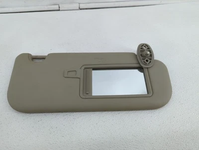 2014-2017 Kia Rondo Passenger Sun Visor Mirror Right Sunvisor Beige MG1GN - Image 1 of 4