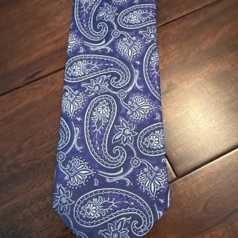 Corbata David Donahue 100% Seda Diseñador EE. UU. Colorido Diseño Paisley Púrpura Foto 1 de 1