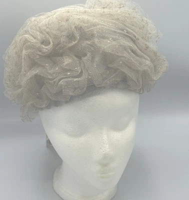 Vtg Nadelle Montreal Church Nesting Hat Light Blue  White Gold Mesh New Tags - Imagem 1 de 4