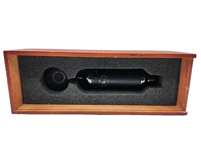 Blue Blackout Spark A0011 Condenser Microphone - 1404951 - Image 1 of 4