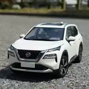 Modellino auto in lega SUV 1:32 pressofuso veicoli giocattolo modellino simulazione luce sonora bambino - Foto 1 di 26