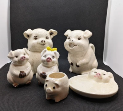 Lote Cerámica Loomco Cerdo Crema Azúcar Sal Pimienta Coctelera Cuchara Descanso Palillo de Dientes Foto 1 de 4
