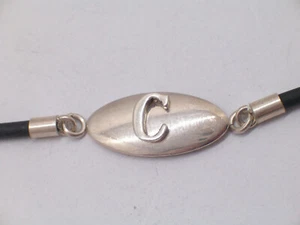 Braccialetto in Argento 925 e caucciù con LETTERA - C - - bracciale con iniziale - Foto 1 di 6