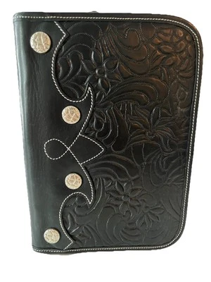 Estuche Diario Carlos Falchi Vintage Cuero Negro Floral Repujado Foto 1 de 4