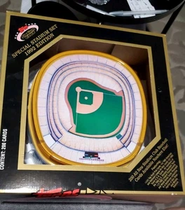 TOPPS 1992 STADIUM CLUB DOME 200 KARTEN NIRGENDWO SONST ERHÄLTLICH. - Bild 1 von 16