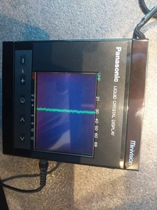 Panasonic Minivision TC-L3D Colour TV liquid Crystal Display - Picture 1 of 14