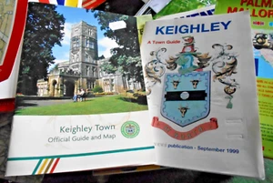 2 KEIGHLEY official guides and one with folded map West Yorkshire - Picture 1 of 2
