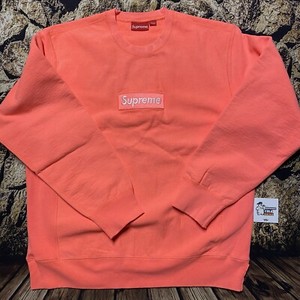 sueter supreme rosa