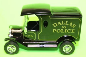 MATCHBOX COLLECTIBLES-1912 FORD MODEL T DALLAS POLICE DEPT.-1:43 SCALE??-1999 - Picture 1 of 6