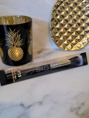 Sigma F15 Duo Fiber Powder / Blush Brush - BRAND NEW IN DAMAGED BOX - Image 1 of 4