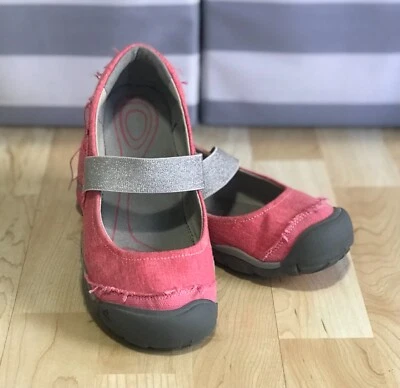 Keen kids's pink Mary Jane 1012508 youth size 6 or women's size 7.5 - Image 1 of 3