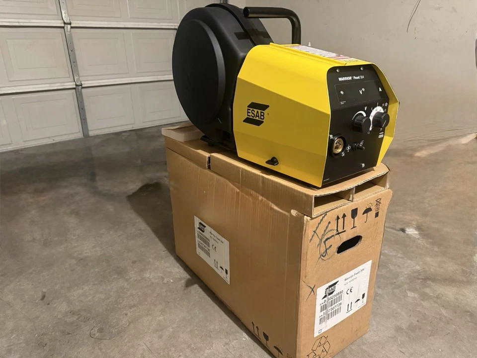 Esab Warrior Feed 304 Foto 1 de 4