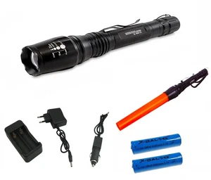 Torcia Lumen 100000 Tattica/Militare LED T6 Ricaricabile con  Zoom E Cono - Foto 1 di 3