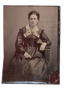 Moda Años 1870 Edad Dorada Dama Sentada Tinte de mejillas 1/6 Plato Tinte - Imagen 1 de 4