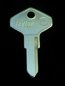 X85 RENAULT Door / Trunk KEY BLANK fit SOME 18i 1981-1983, R17 GORDINI 1979-1980 - Picture 1 of 5